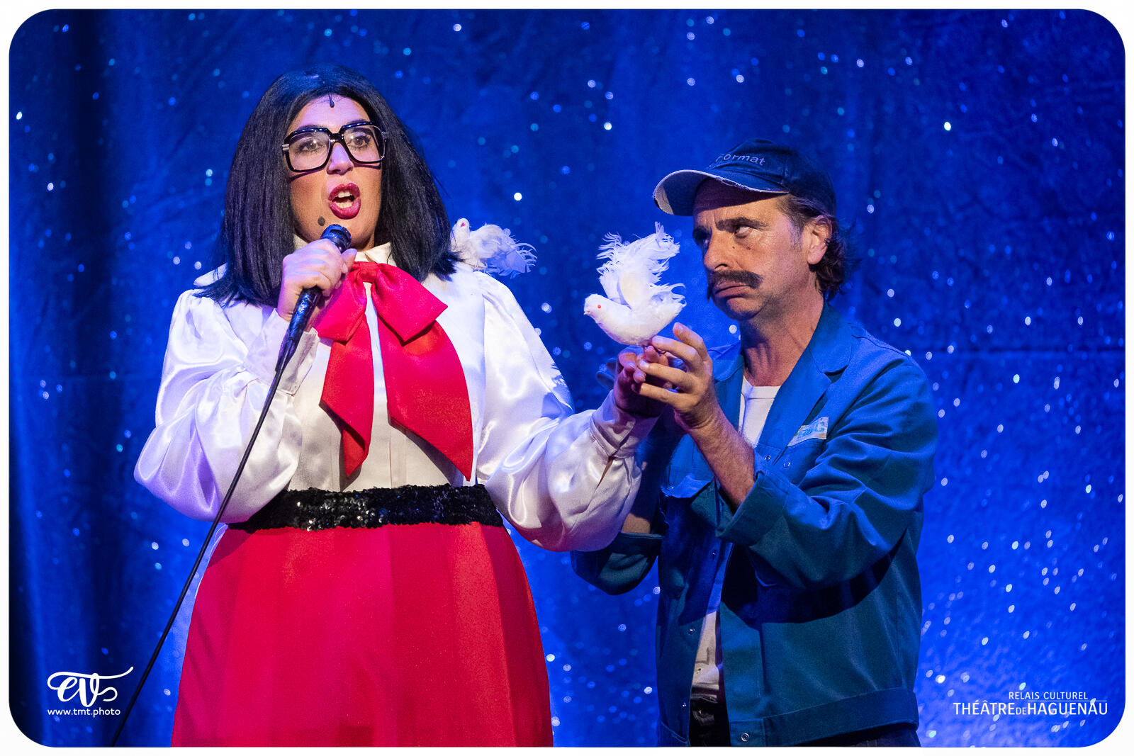 LE CABARET EXTRAORDINAIRE